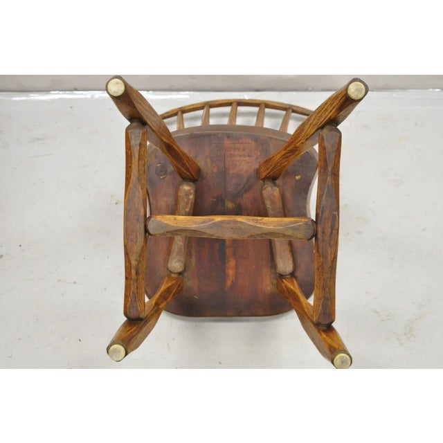 Wood Early 20th Century Pair Antique Hunt Country Furniture Colonial Pine Wood Hickory Style Side Chairs For Sale - Image 7 of 11