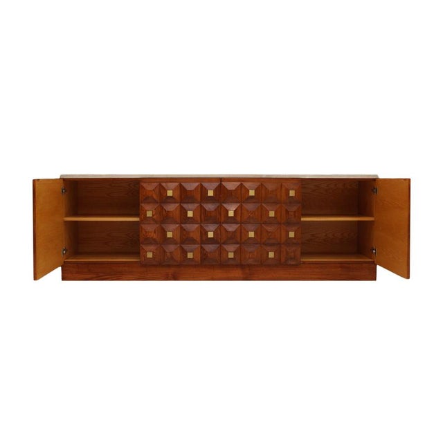 2000 - 2009 Square Pattern Oak and Brass Sideboard with Travertine Top, Italy, 2000 For Sale - Image 5 of 10