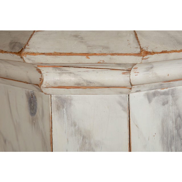 Gray Pair of Faux-Marble Painted Pine Columns, Early 20th Century For Sale - Image 8 of 17