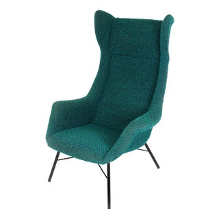 Wingback Lounge Chair by Miroslav Navrátil, Czechoslovakia, 1960s For Sale