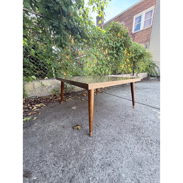 Mid-Century Modern Mid-Century Single Tiered Square Coffee Table For Sale - Image 3 of 12