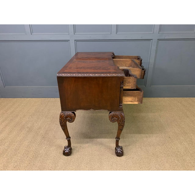 Chippendale Style Writing Desk in Flame Mahogany, 1920 For Sale - Image 9 of 11