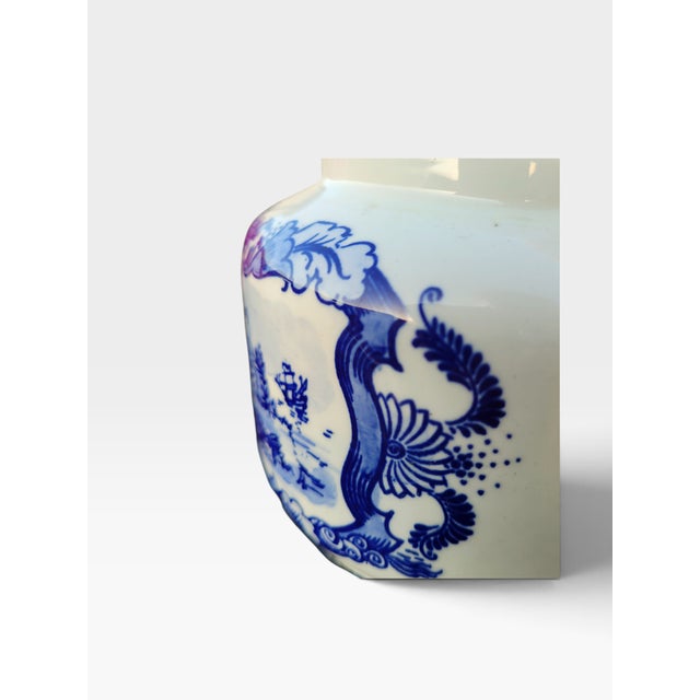 Hand-Painted Dutch Delft Blue Tobacco Jar & Humidor with Brass Lid from Goedewaagen, Gouda, 1930s For Sale - Image 14 of 16
