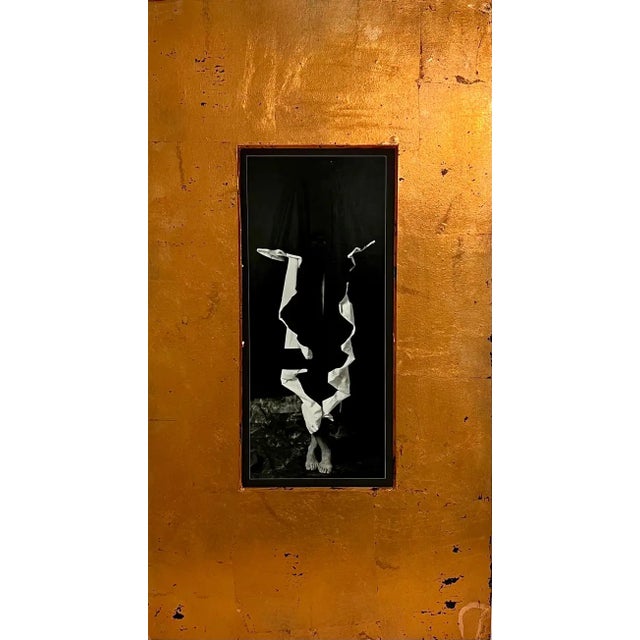 Street Art Marcus Leatherdale, Vintage Silver Gelatin Print Photograph Marcus Leatherdale Shrouded Figure Photo For Sale - Image 3 of 16