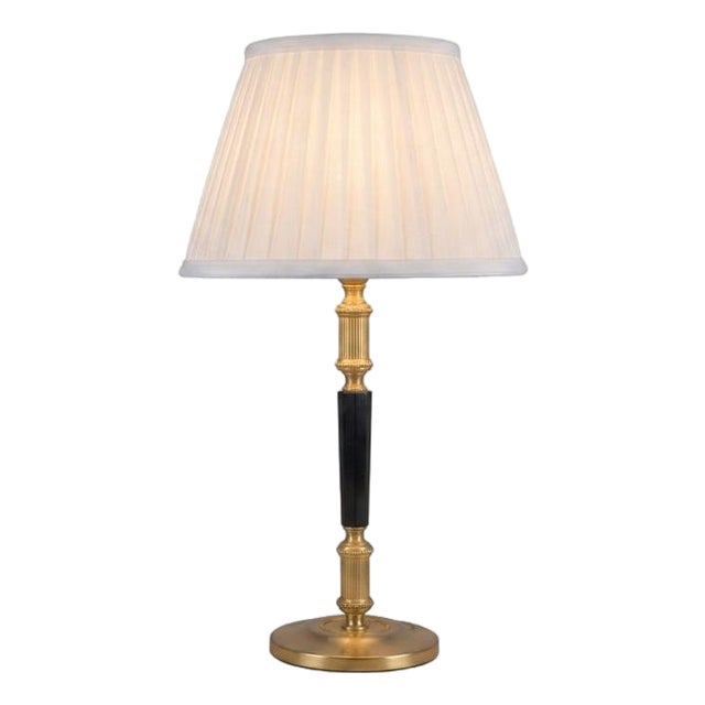 Mid-Century Hollywood Regency Brass and Black Column Desk Lamp with Fluted Gilt Accents, Europe, 1950s For Sale