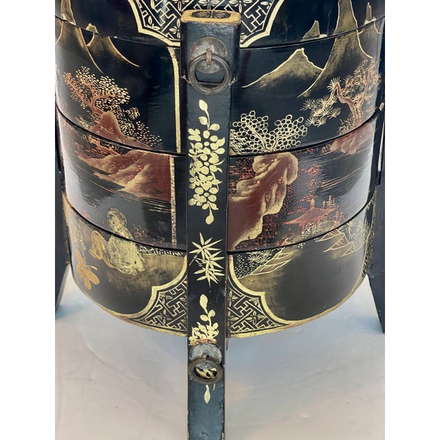 Chinese Three Tiered Black & Gold Lacquer Wedding Basket, 19Th Century For Sale - Image 11 of 18