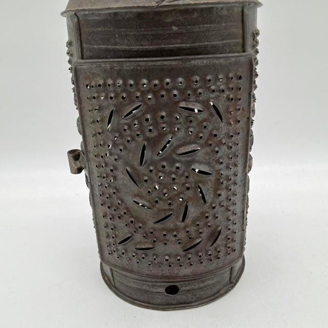 19th Century American Hand Punched Tin Candle Lantern With Pinwheel Motif For Sale - Image 4 of 16