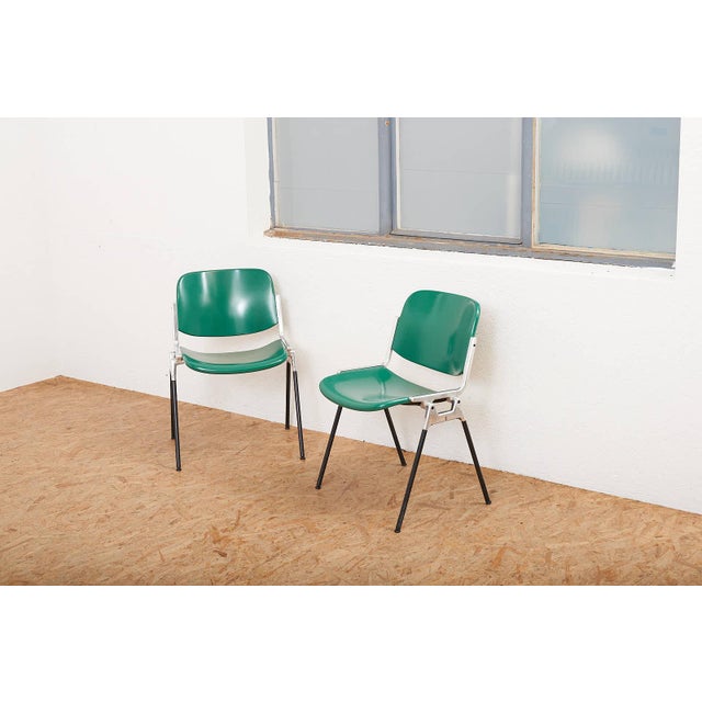 DSC 106 Stacking Chair in Chrome-Plated Tubular Steel by Giancarlo Piretti for Anonima Castelli, 1965 For Sale - Image 10 of 12