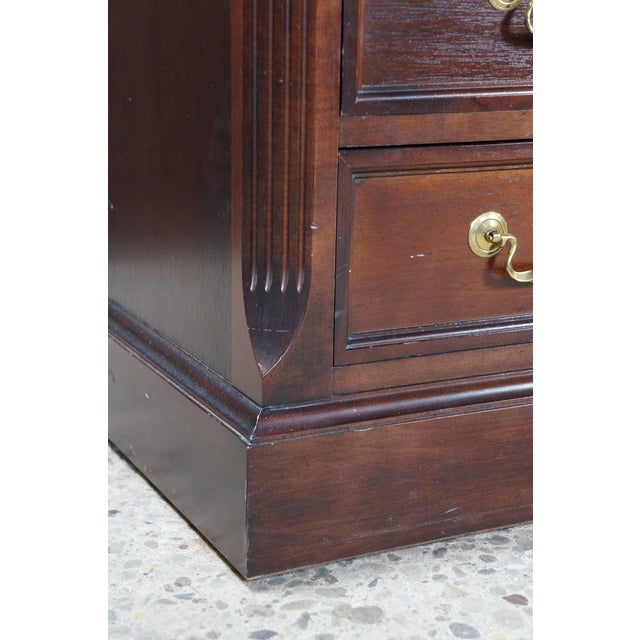 Vintage Hekman Mahogany Tooled Leather Top Executive Kneehole Office Desk 60" For Sale - Image 11 of 18
