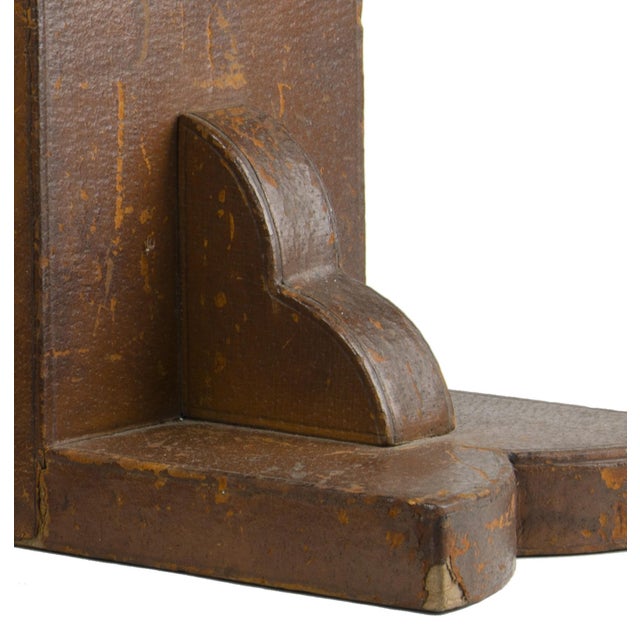 Hermès Pair of Mid-20th Century Modern Leather-Covered Wood Bookends by the Luxury Brand Hermès Paris, France For Sale - Image 4 of 9