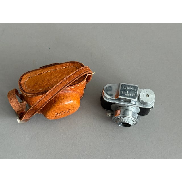 Hit Vintage Subminiature Spy Film Camera With Leather Case For Sale In Tampa - Image 6 of 10
