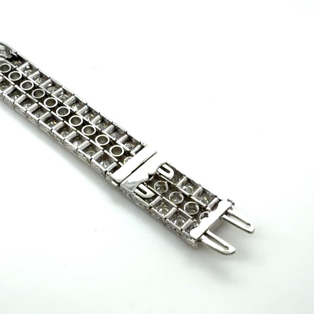 1920s Art Deco, 14.50 Carats Diamond, Sapphire and Emerald Bracelet, Platinum For Sale - Image 11 of 11