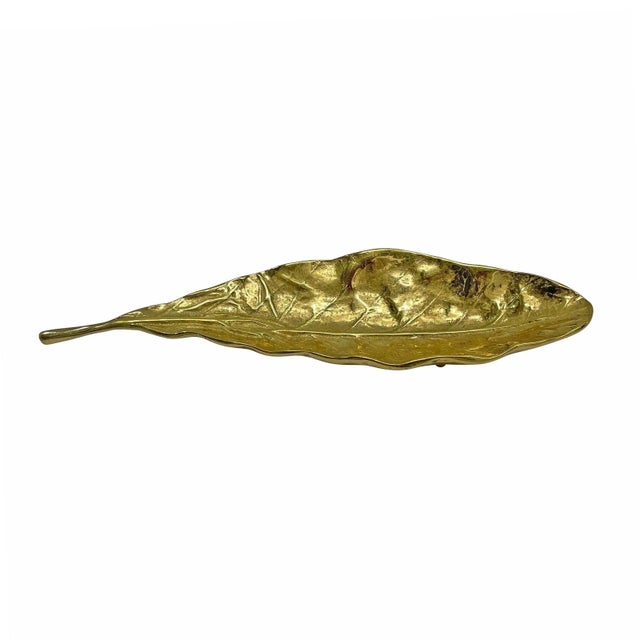 Metal Vintage Brass Tobacco Leaf Dishes - A Pair For Sale - Image 7 of 12