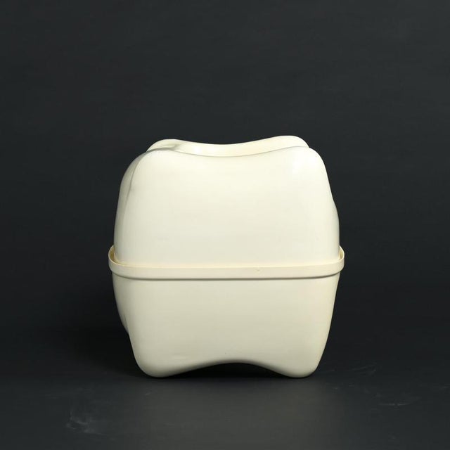 Zorro Children's Chair from Meurop For Sale - Image 14 of 18