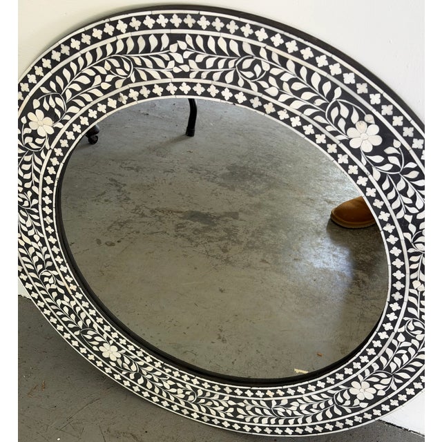 2020s Aditya Handicrafts Indian Black & White Bone Inlay Dressing Table & 32.75” Round Mirror, 2021 For Sale - Image 5 of 13