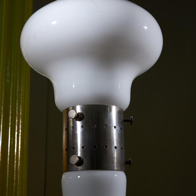 Murano Glass Floor Lamp with Chrome Belt from AV Mazzega, 1970s For Sale - Image 4 of 9