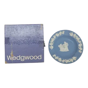 Wedgwood Jasperware Blue Round Ash Tray Vanity Trinket Dish in Box