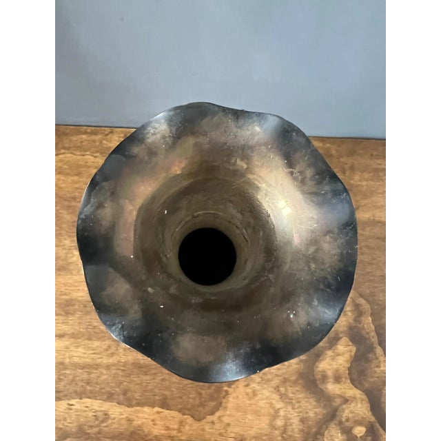 Large Vintage Etched Brass Vase For Sale In New York - Image 6 of 8