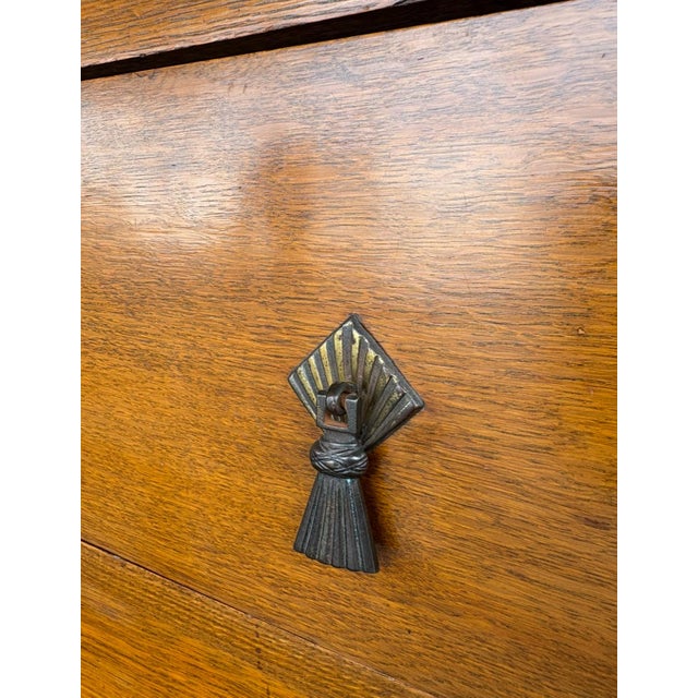 English Art Deco Tiger Oak Dressing Table W/ Trifold Mirror For Sale - Image 13 of 18