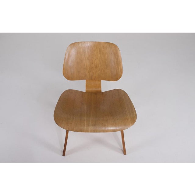 Wood Evans Medal Strip Chair by Charles & Ray Eames, 1940s For Sale - Image 7 of 11