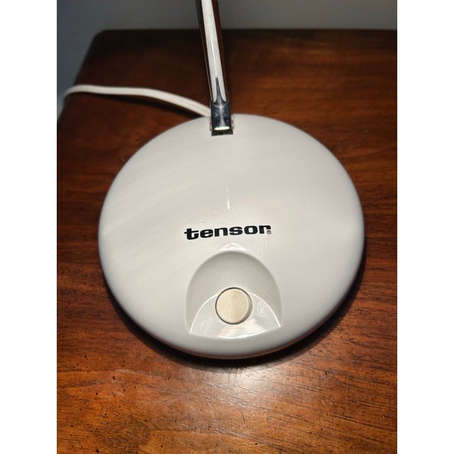 Tensor 1980s Tensor Adjustable Postmodern Eyeball Task Lamp For Sale - Image 4 of 8