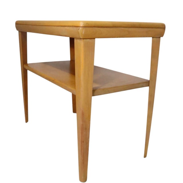 Mid-Century Modern Mid 20th Century Heywood Wakefield Champagne Two Tier Side Table For Sale - Image 3 of 13