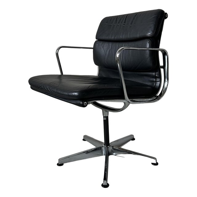 EA 208 Black Leather Chair by Charles & Ray Eames for Herman Miller, 1970 For Sale