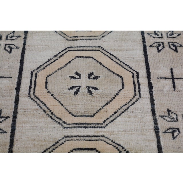 Traditional 1980s Oushak Hand Knotted Wool Rug, 2'10"x10'6" For Sale - Image 3 of 5