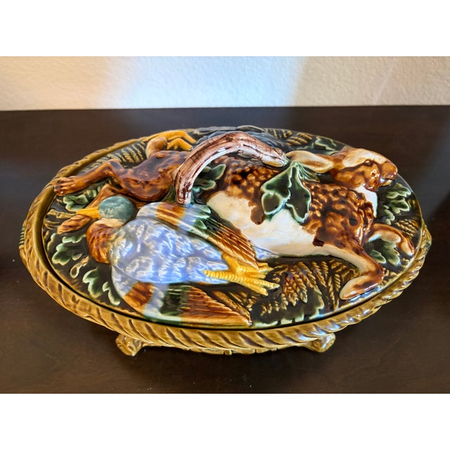 Victorian 1910s Minton Style Majolica Game Pie Tureen Manufactured in Lisbon For Sale - Image 3 of 15