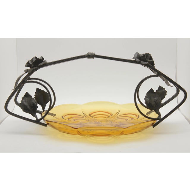 1930s Art Deco Pressed Glass Gateau Dish with Handle or Carrier in Wrought Iron For Sale - Image 5 of 8