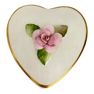 Coalport Porcelain Trinket Heart Box With Rose - Made in England For Sale