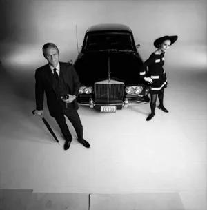 1968 Steve McQueen and Faye Dunaway for "The Thomas Crown Affair" (16x20 Print)