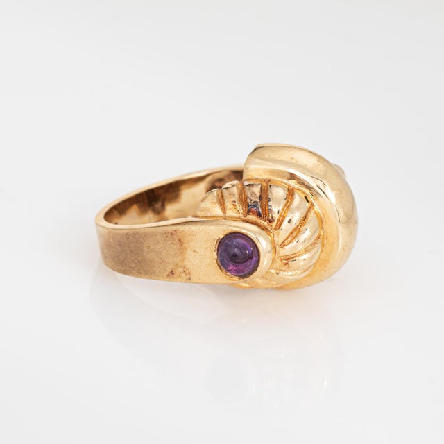 Modern 80s Vintage Dome Ring Sz 6.5 Cigar Band Amethyst 14k Yellow Gold Fluted Jewelry For Sale - Image 3 of 7