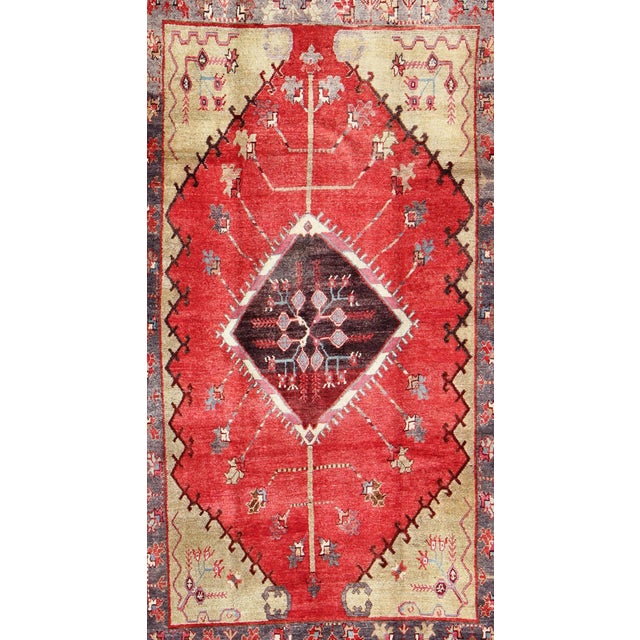 Mid 20th Century Antique Turkish Oushak Carpet With Saw-Toothed Diamond Medallion 5'8 X 9'9 For Sale - Image 5 of 8