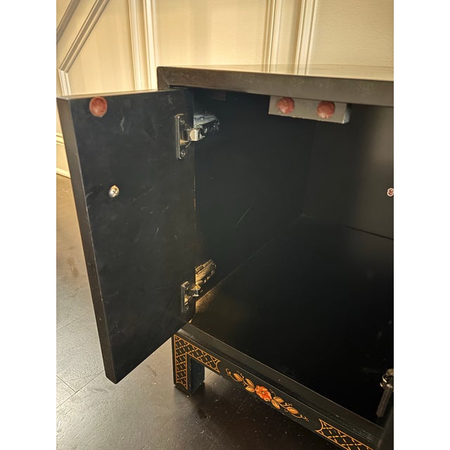 Habersham Furniture Chinoiserie Style Accent Table/Cabinet For Sale - Image 4 of 11