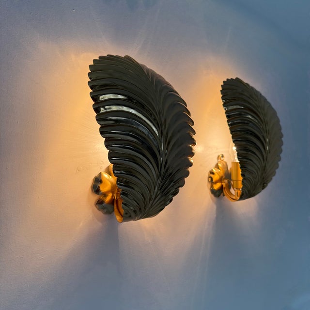 Mid-Century Modern Palm Leaf Wall Lamps, 1970s, Set of 2 For Sale - Image 3 of 18