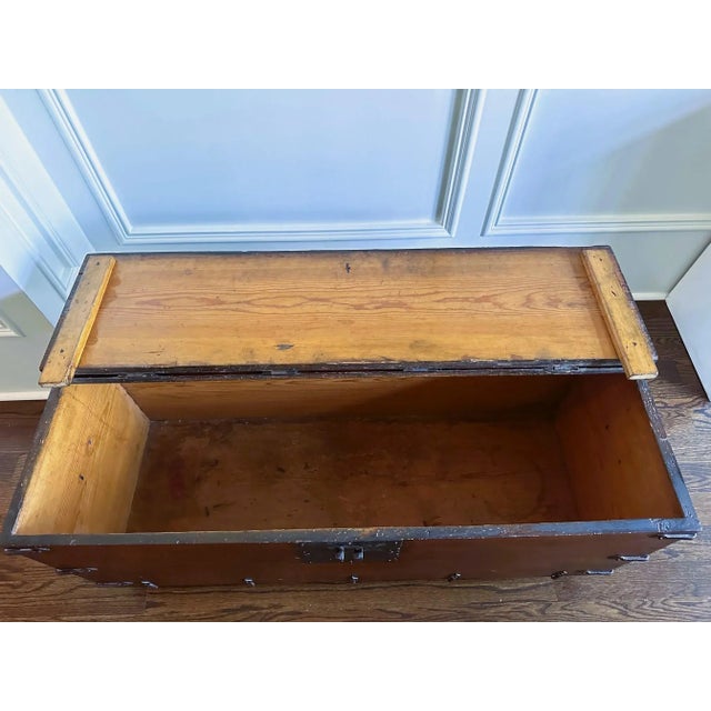 Antique Korean Ton-Kwe Chest Joseon Dynasty For Sale - Image 9 of 12