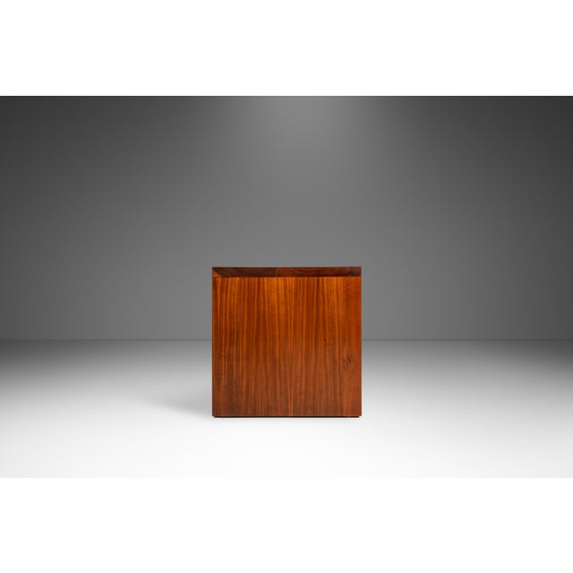 Set of Two ( 2 ) Handmade Minimalist Custom-Made Studio / Gallery Benches in Walnut, Usa, C. 1980s For Sale - Image 12 of 18