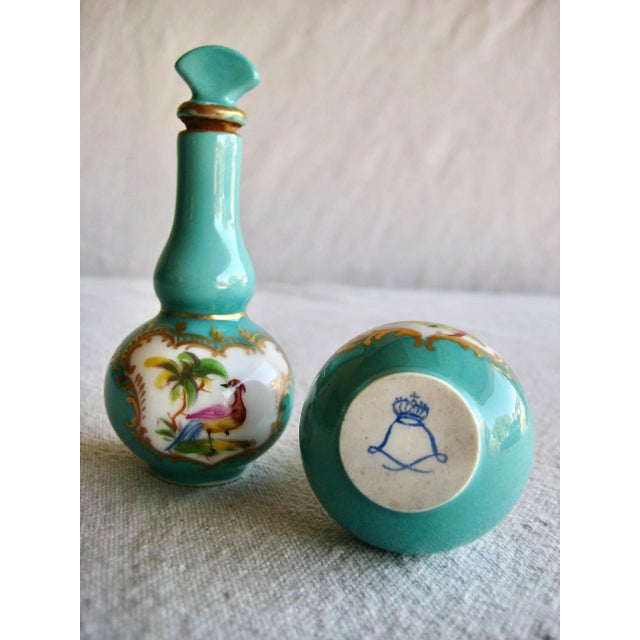 Mid 19th Century Pair of Sevres Style Perfume Bottles 19 Century For Sale - Image 5 of 8