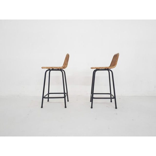 Wood Vintage Dutch Rattan and Metal Bar Stools from Rohe Noordwolde, 1950s, Set of 2 For Sale - Image 7 of 12