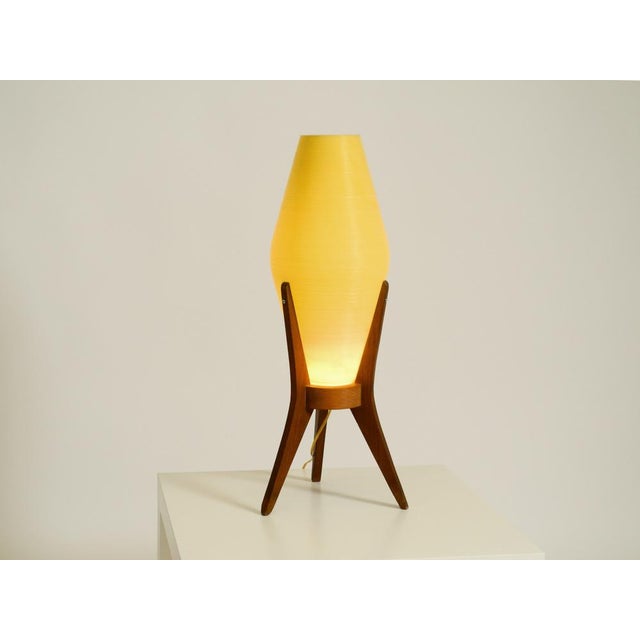 Mid-Century Modern Tripod Wooden Table Lamp with Plastic Shade by Regina Leuchtvase, 1950s For Sale - Image 9 of 18