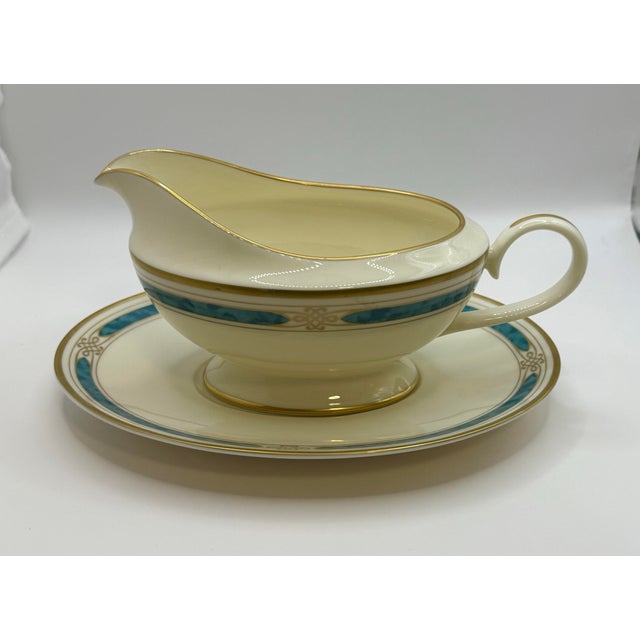Hollywood Regency Gorham Gravy Boat & Underplate — 24k Gold, Mint Condition W/Original Stickers For Sale - Image 3 of 10