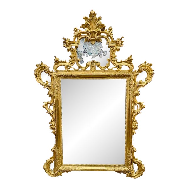 Fine Italian Florentine Carved and Giltwood Etched Mirror For Sale
