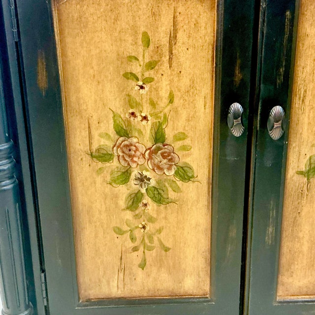 1980s 1980s Vintage Chelsea House Style Italian Tuscan Hand-Painted Storage Cupboard Console For Sale - Image 5 of 14