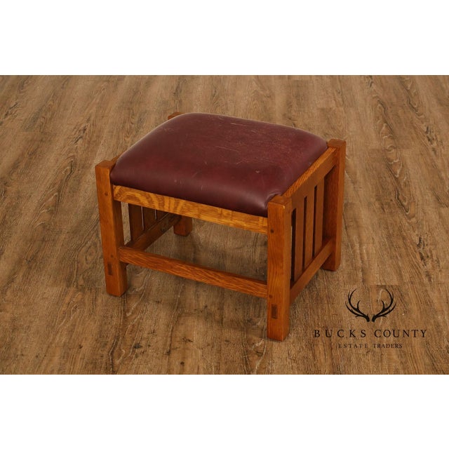 High Quality American Made Solid Oak Mission Style Coffee Table With Spindled Sides By Stickley, #35 Fayetteville Finish