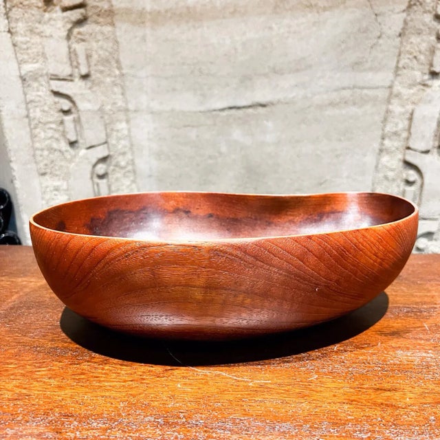 1970s Vintage Biomorphic Teakwood Bowl Style of Rude Osolnik For Sale In San Diego - Image 6 of 13