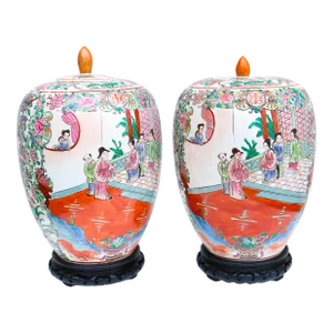 Antique Chinese Famille Rose Medallion Jars With Lids, Set of 2