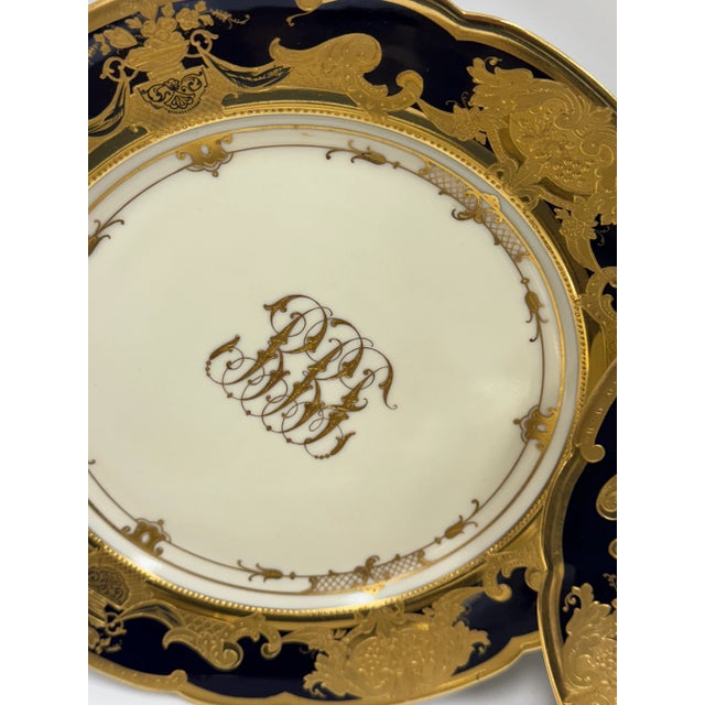 Metal Late 19th Century Dresden Gold Gilded Plates - Set of 6 For Sale - Image 7 of 12