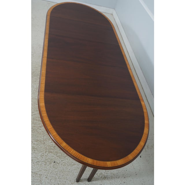 Georgian Style Oval Mahogany Inlaid Dining Table For Sale - Image 13 of 18