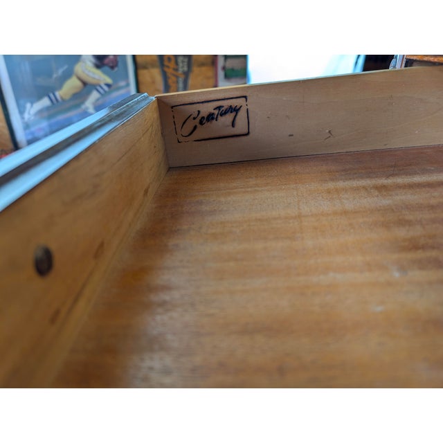 Vintage Century Furniture Mahogany Serpentine Chest & Bedside Cabinet | French Provincial Influence, 2 Pieces For Sale - Image 16 of 18